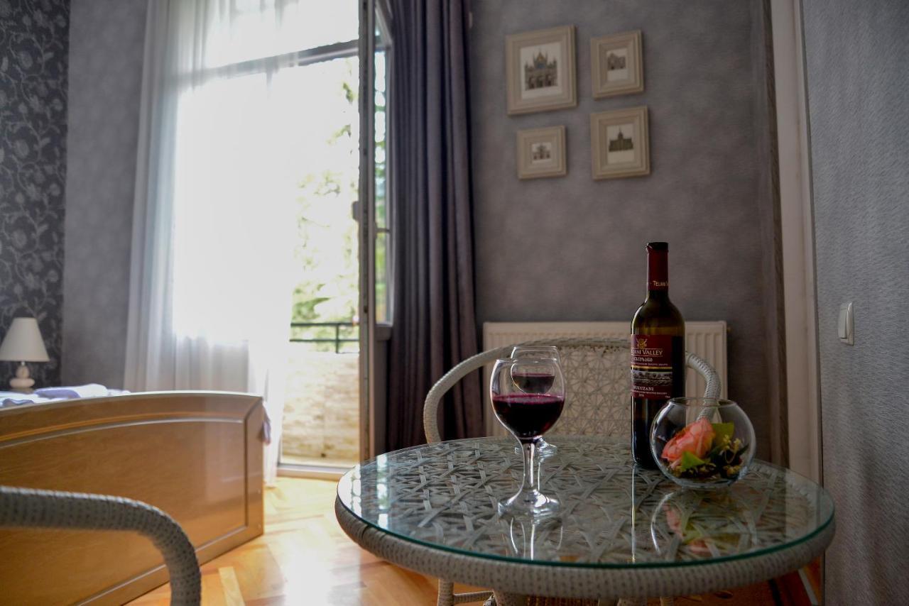 Hotel Victoria Borjomi Dış mekan fotoğraf