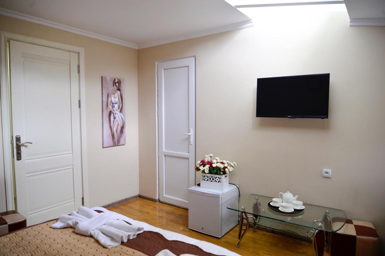 Hotel Victoria Borjomi Dış mekan fotoğraf